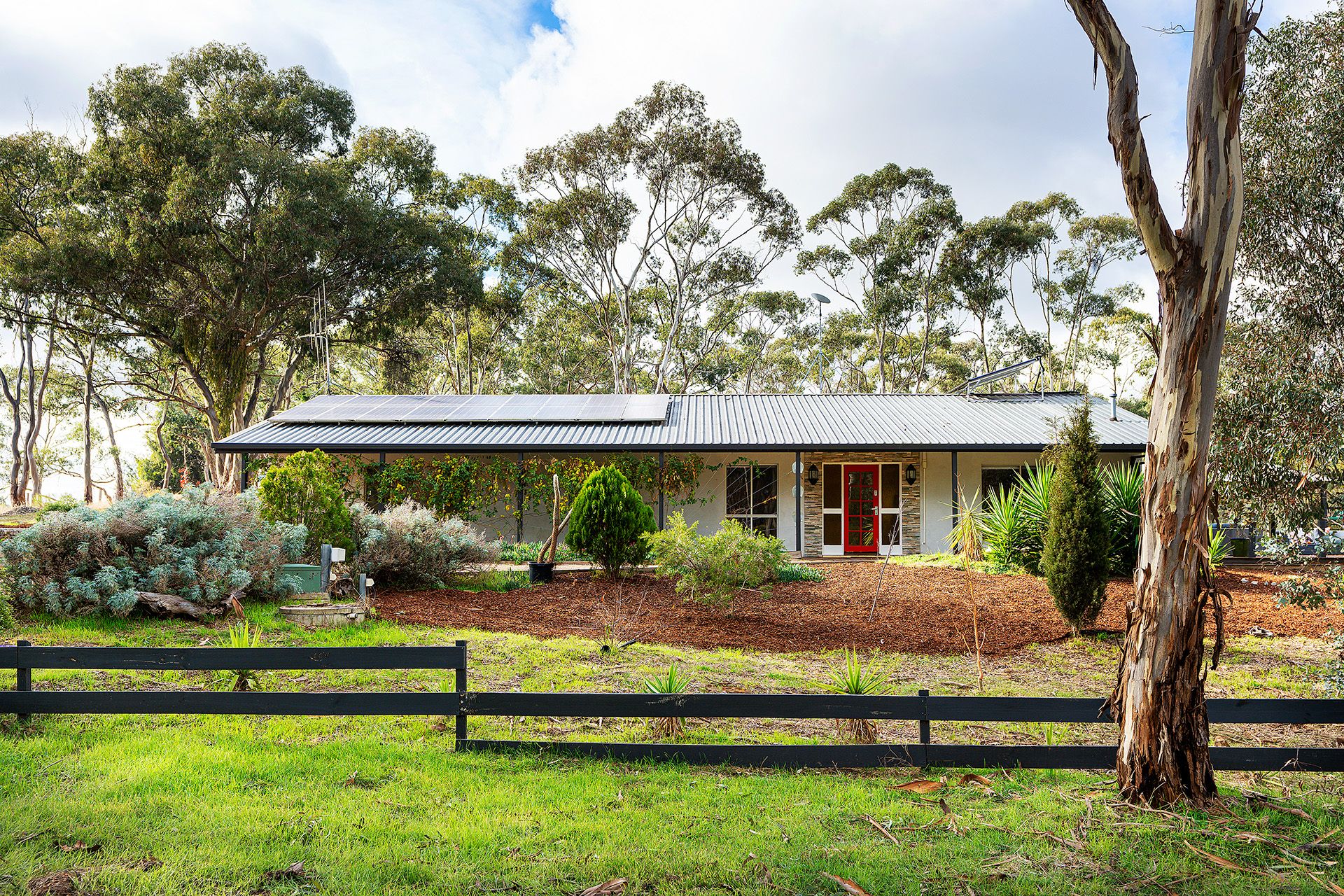26 Ireland Street, McKenzie Hill - Thumbnail 2