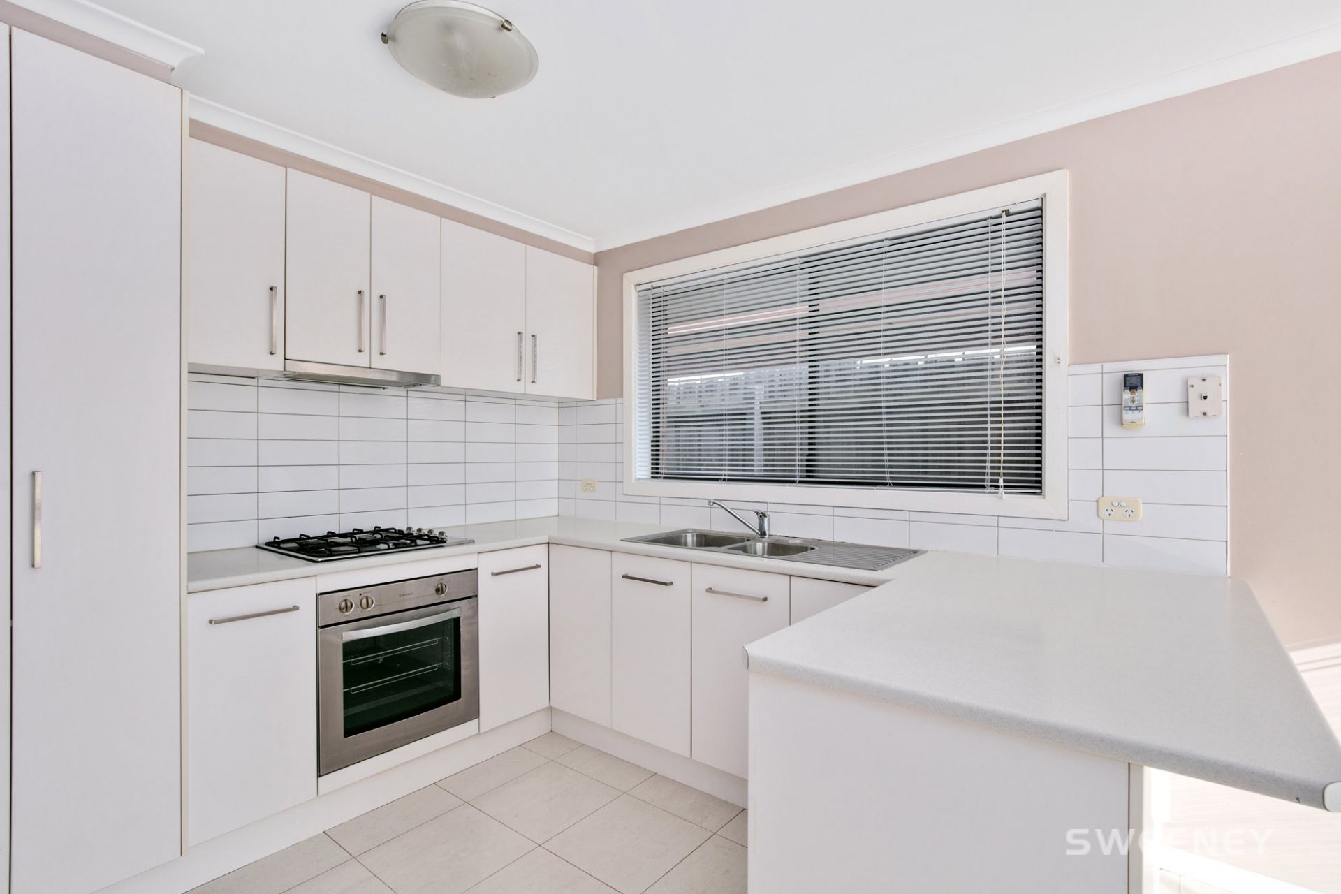63 High Street South, Altona Meadows - Thumbnail 4