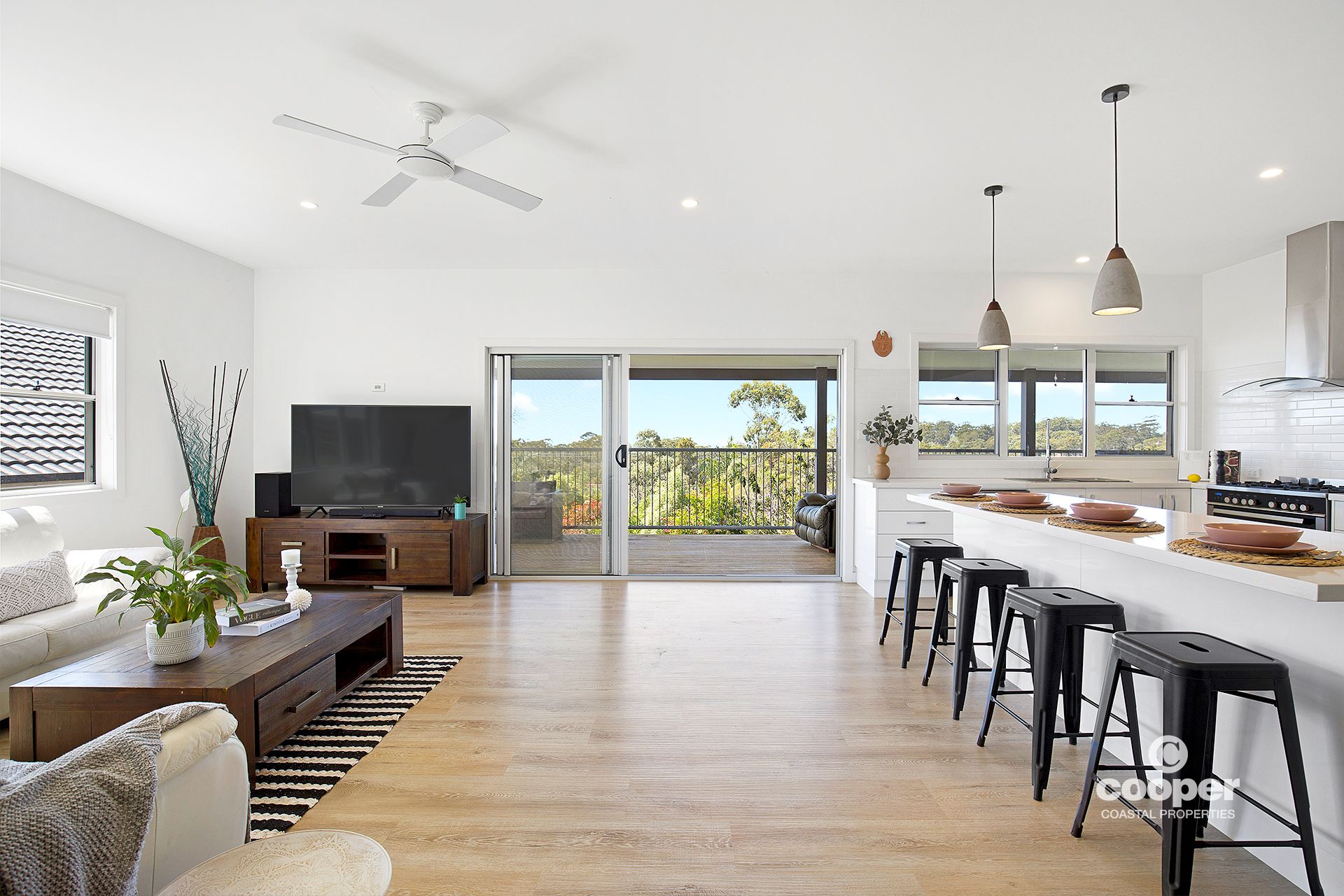 6 Seascape Close, Narrawallee - Thumbnail 6