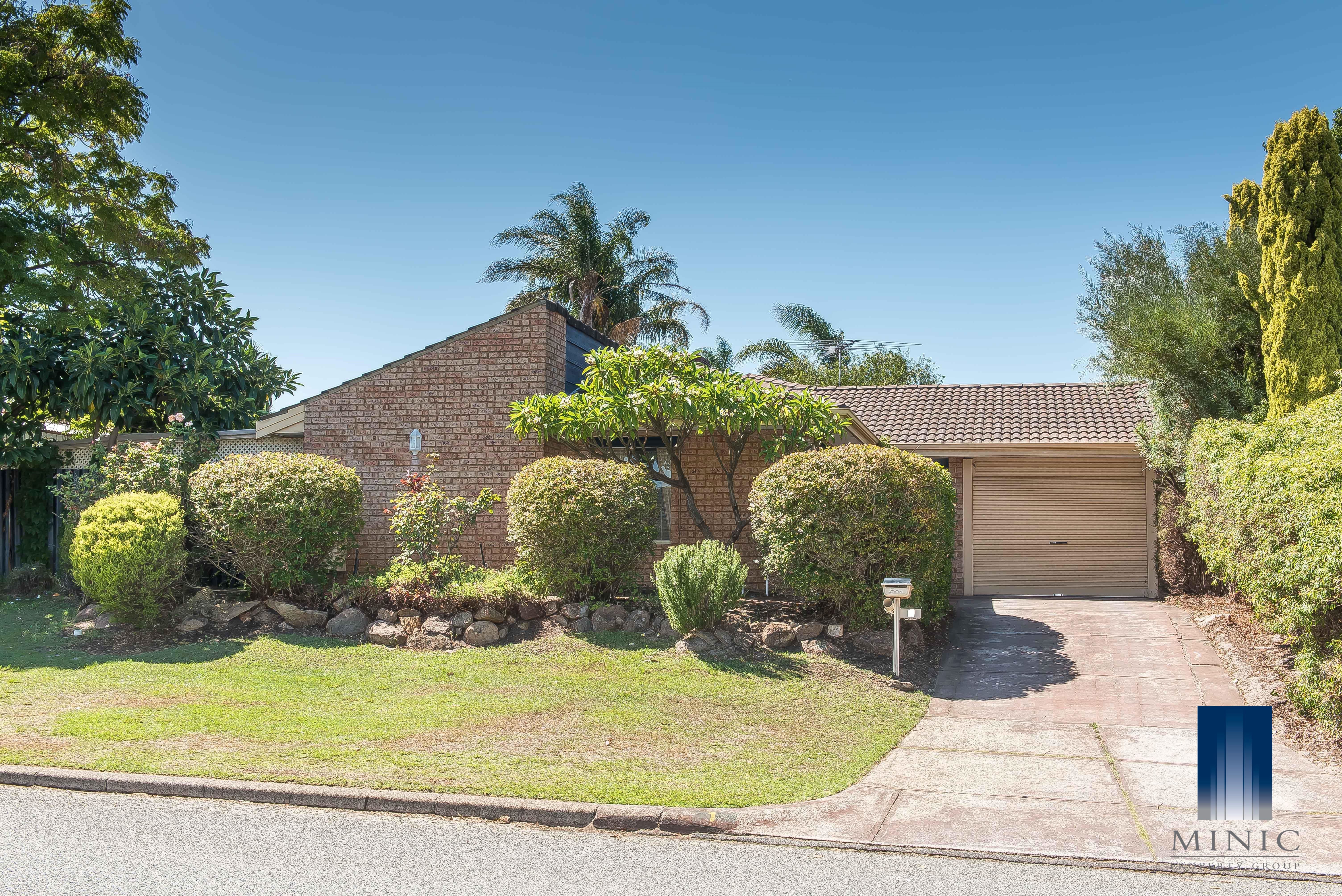 Real Estate For Sale 1 Crago Road Leeming , WA