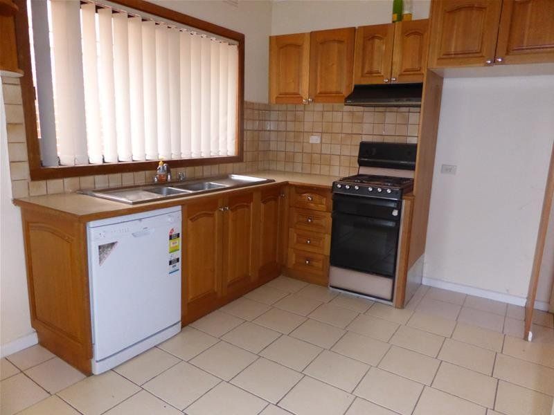Impressive Two Bedroom Home in Fabulous Location!