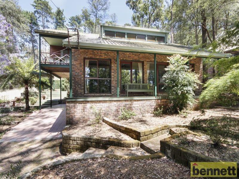 140 Lieutenant Bowen Road, Bowen Mountain - Thumbnail 2