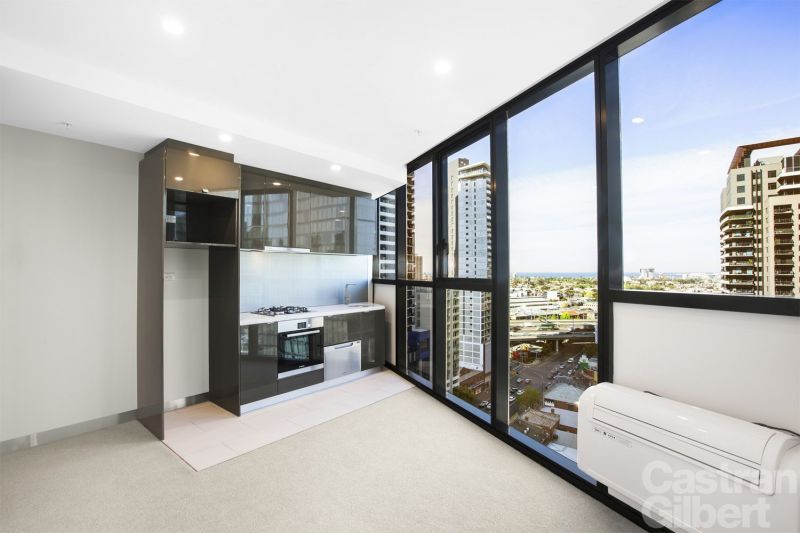 1705/33 Clarke Street, Southbank - Thumbnail 5