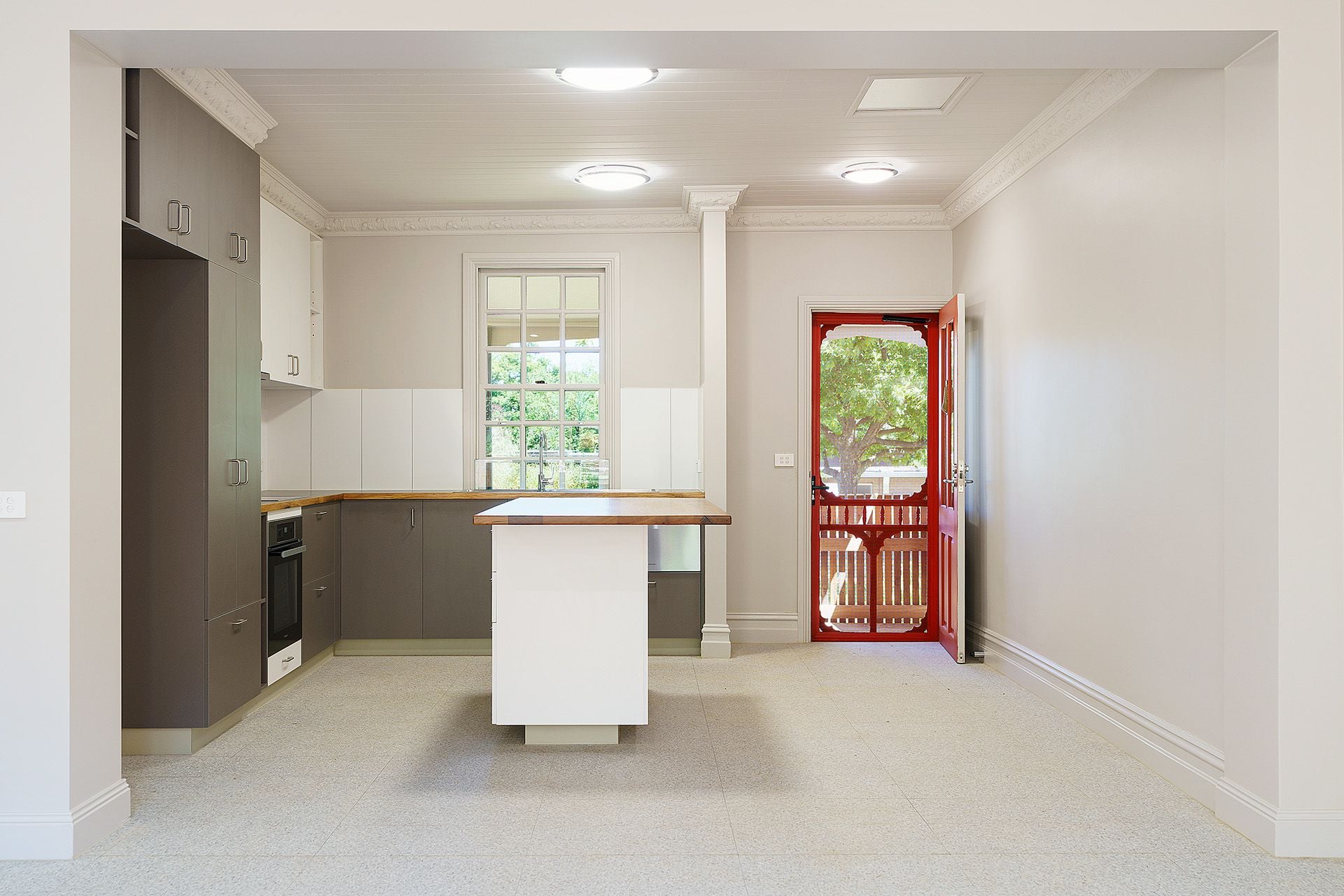 97 Forest Street, Castlemaine - Thumbnail 3