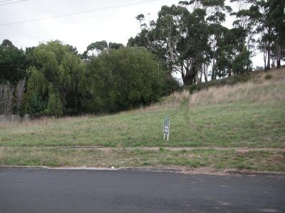 4 Riverview Avenue, EAST DEVONPORT, East Devonport - Thumbnail 3