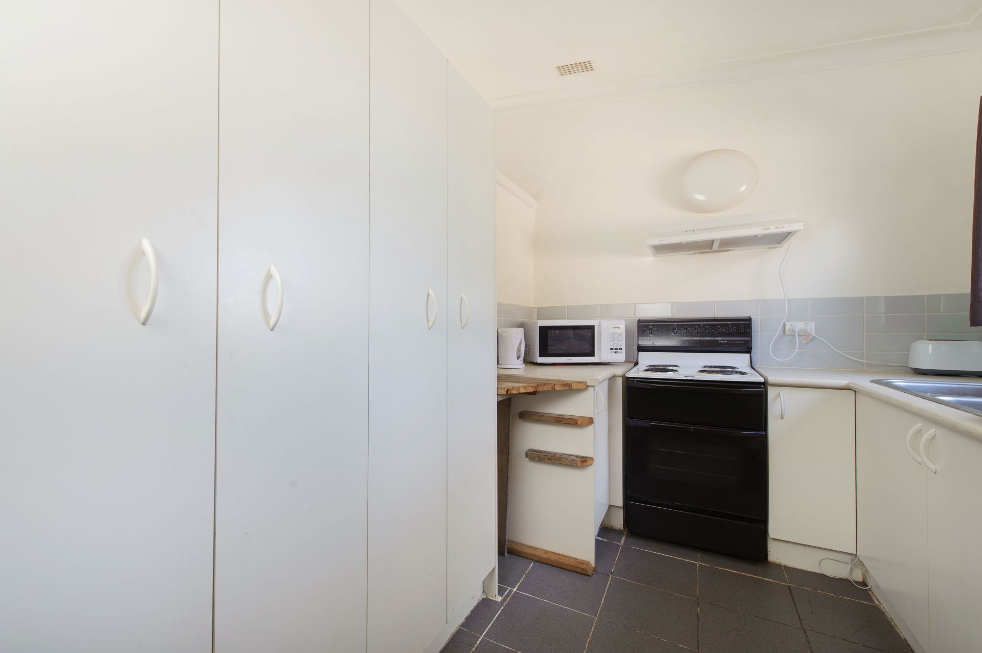 13 Crisallen Street Port Macquarie NSW, Port Macquarie - Thumbnail 3