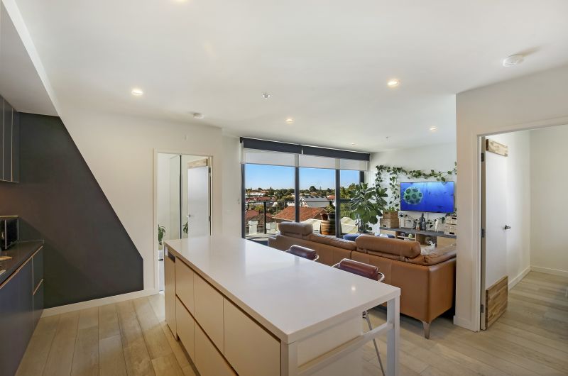306/636 High Street, Thornbury