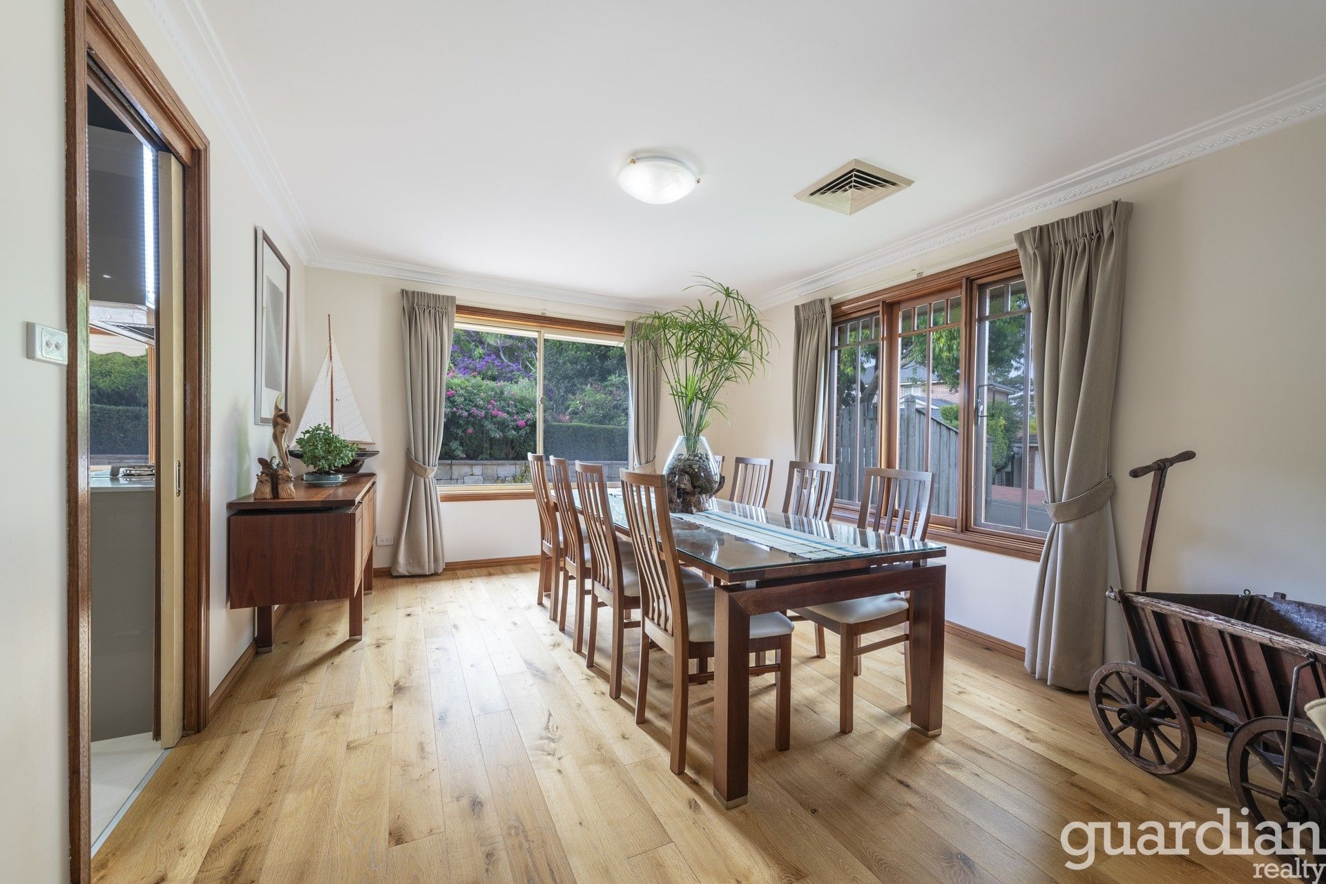 15 Glen Helen Grove Dural NSW, Dural - Thumbnail 6