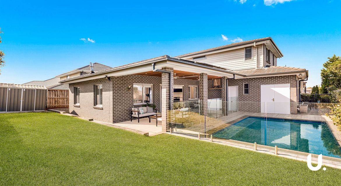 Colebee 1 Brookwater Circuit