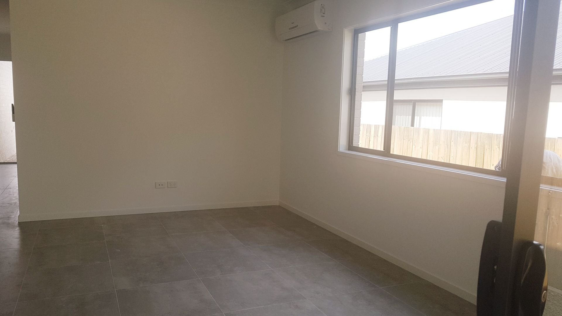 Real Estate For Lease 2/43A Pinelands Street Loganlea , QLD