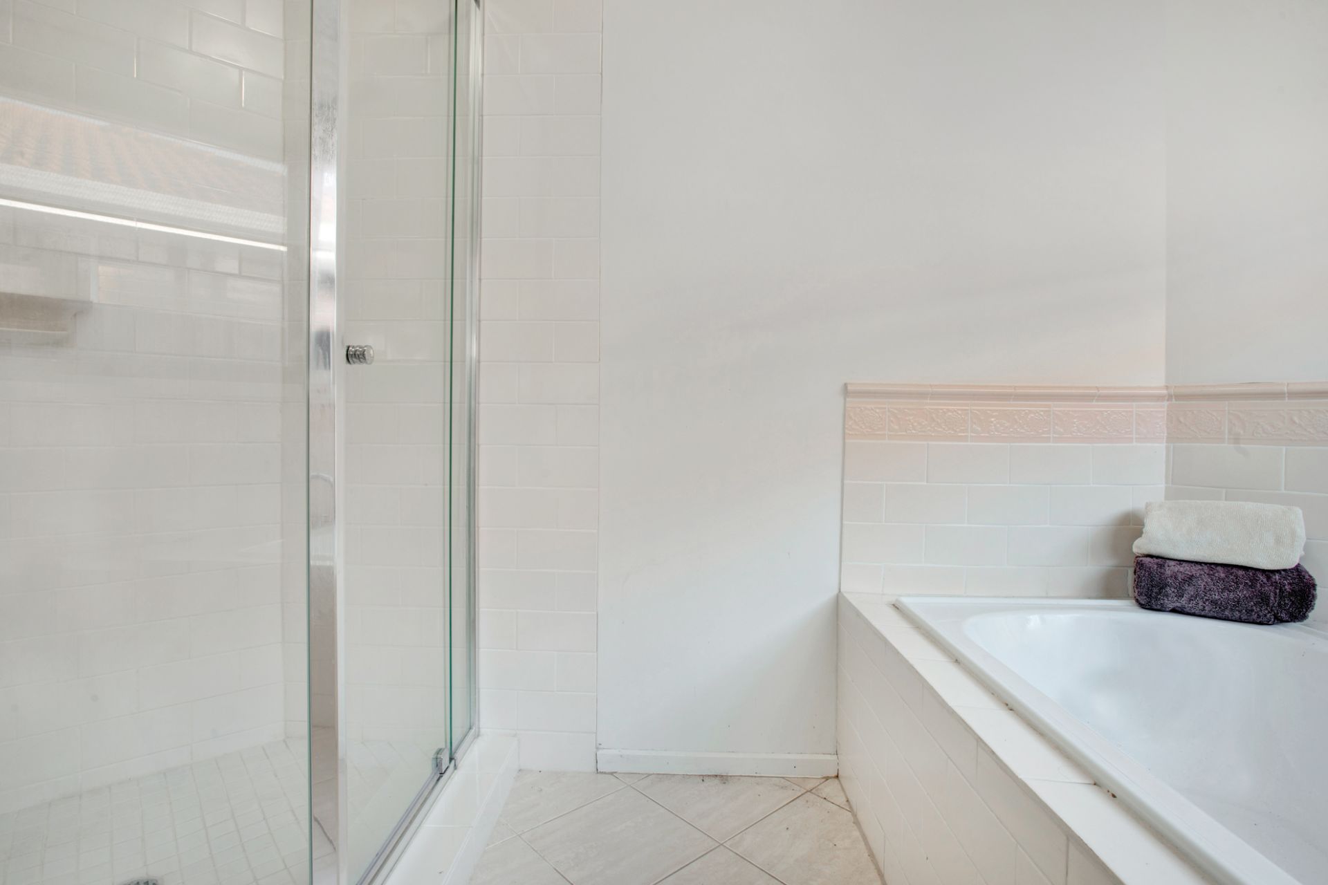 15 Tatman Drive, Altona Meadows - Thumbnail 8