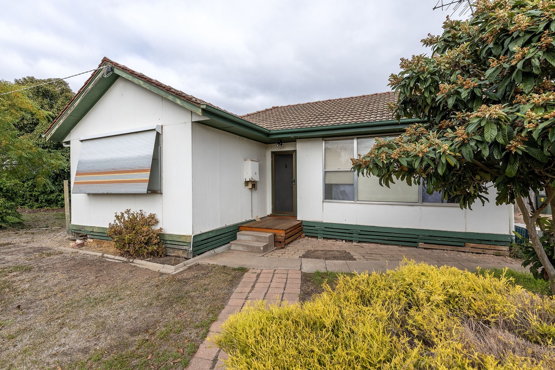 13 Winifred Street Horsham VIC, Horsham - Thumbnail 2