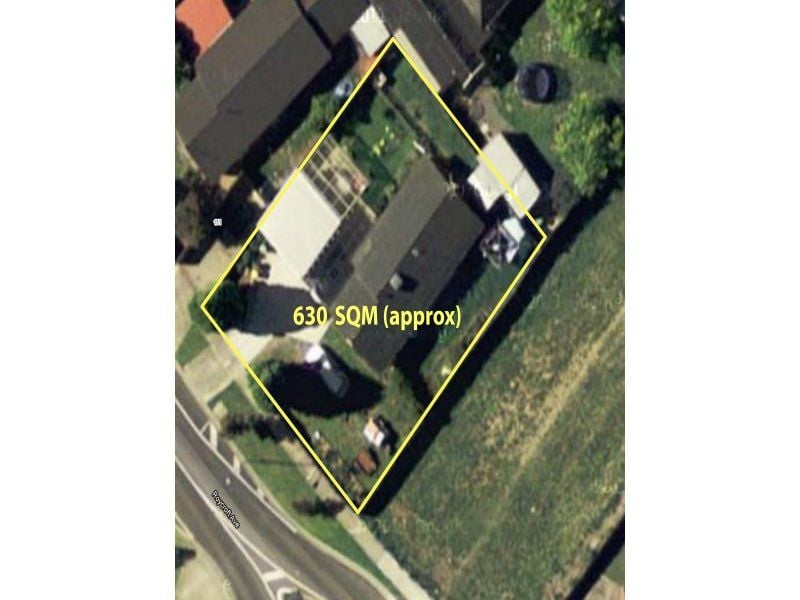 153 Roycroft Avenue MILL PARK, 153 Roycroft Avenue Mill Park - Thumbnail 3
