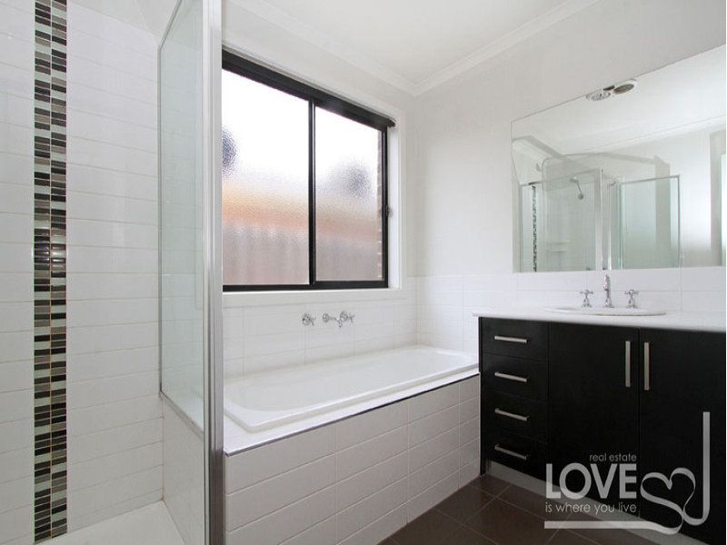 MERNDA MARVEL   * Inspect Thurs 23rd Feb @ 5:00pm