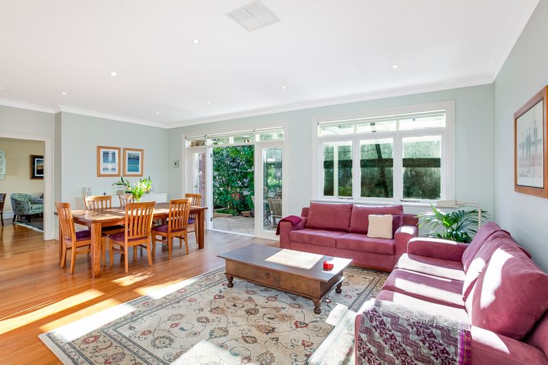 Real Estate For Lease 18 Fairlight Crescent Fairlight , NSW