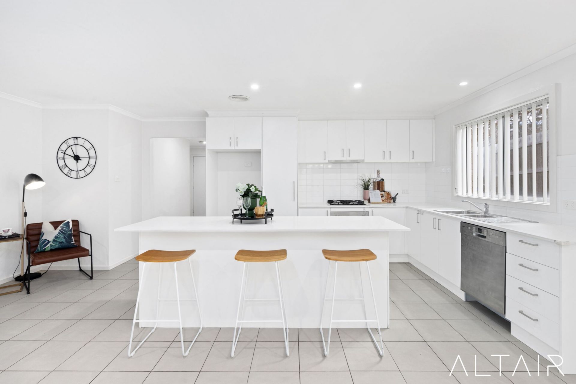 1 Winchester Street, Casey, ACT, Casey - Thumbnail 4