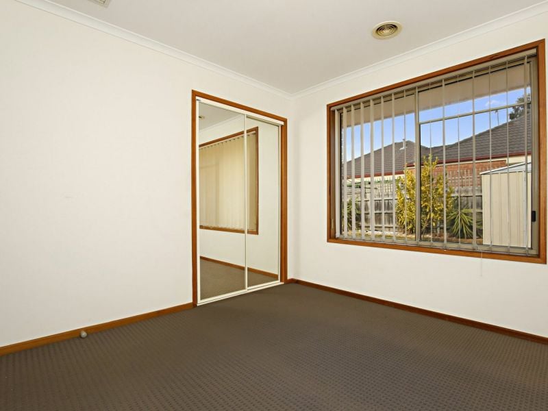 5 Avion Rise, South Morang