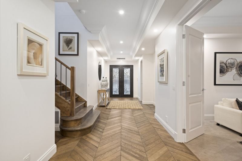 31 Loch Street, Kew - Thumbnail 7