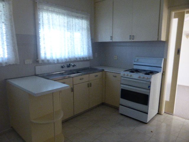 DO NOT MISS OUT THIS ON THIS SPACIOUS FAMILY HOME