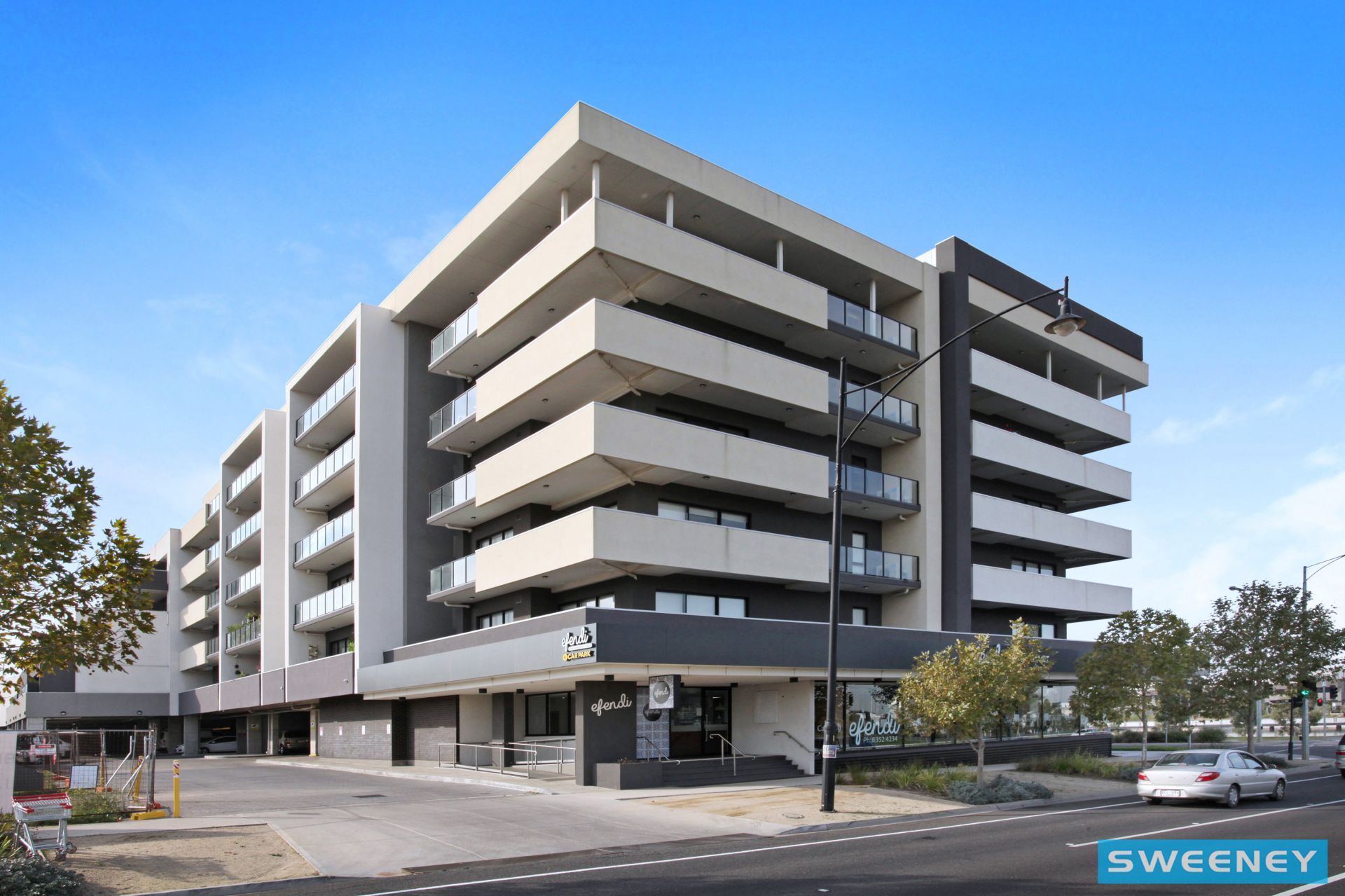 541/73 Lake Street, Caroline Springs - Thumbnail 2