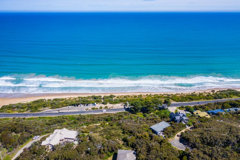 17 Golf Links Road, Eastern View, VIC, Eastern View - Thumbnail 5