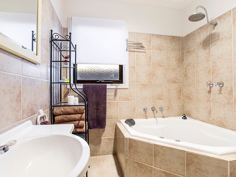 2/187 Maidstone Street, Altona - Thumbnail 5