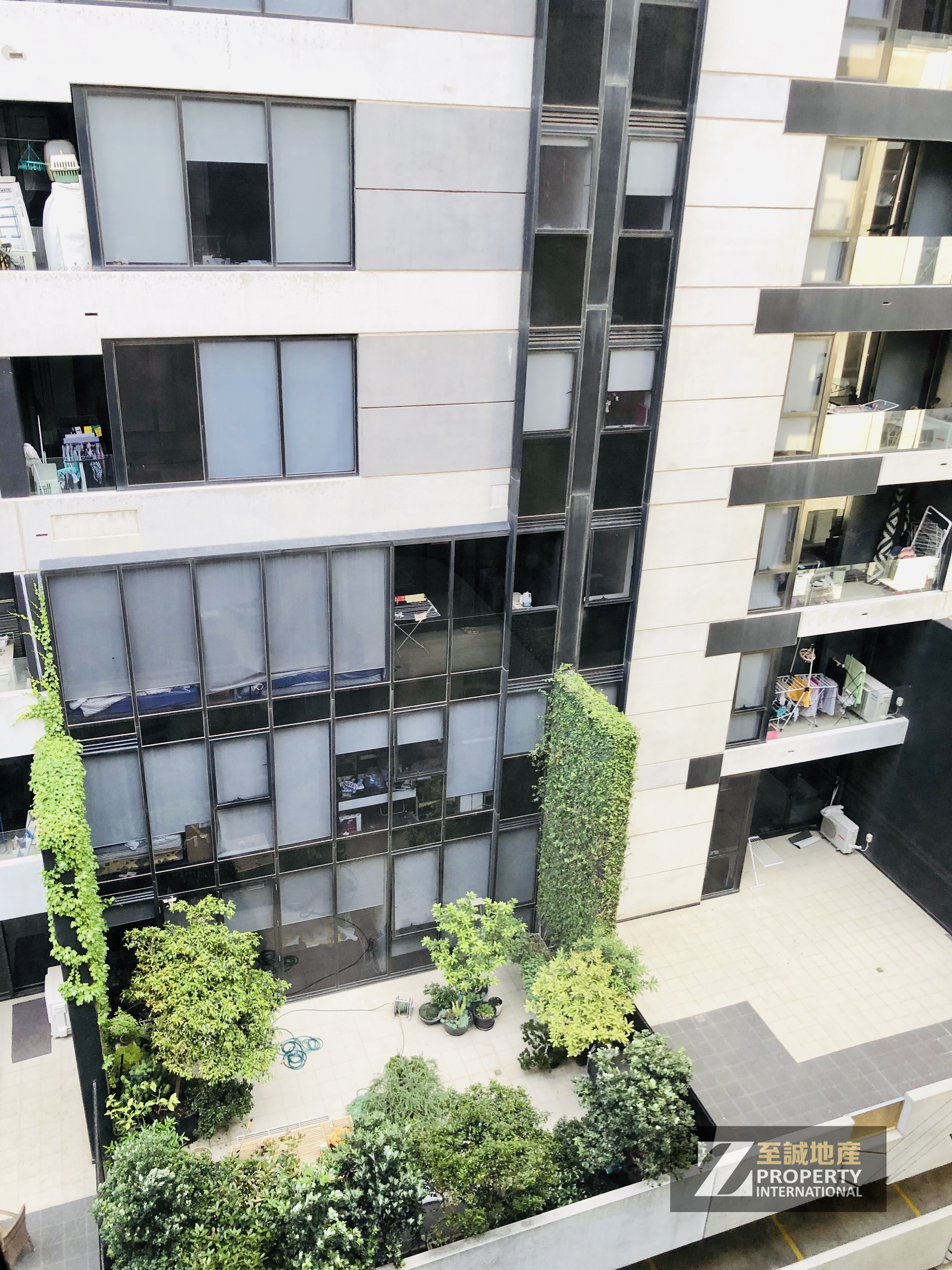 Real Estate For Sale 1004/639 Little Bourke Street Melbourne , VIC