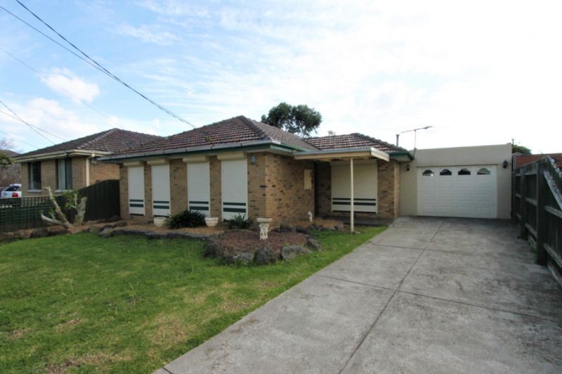 9 Canberra Grove, Lalor