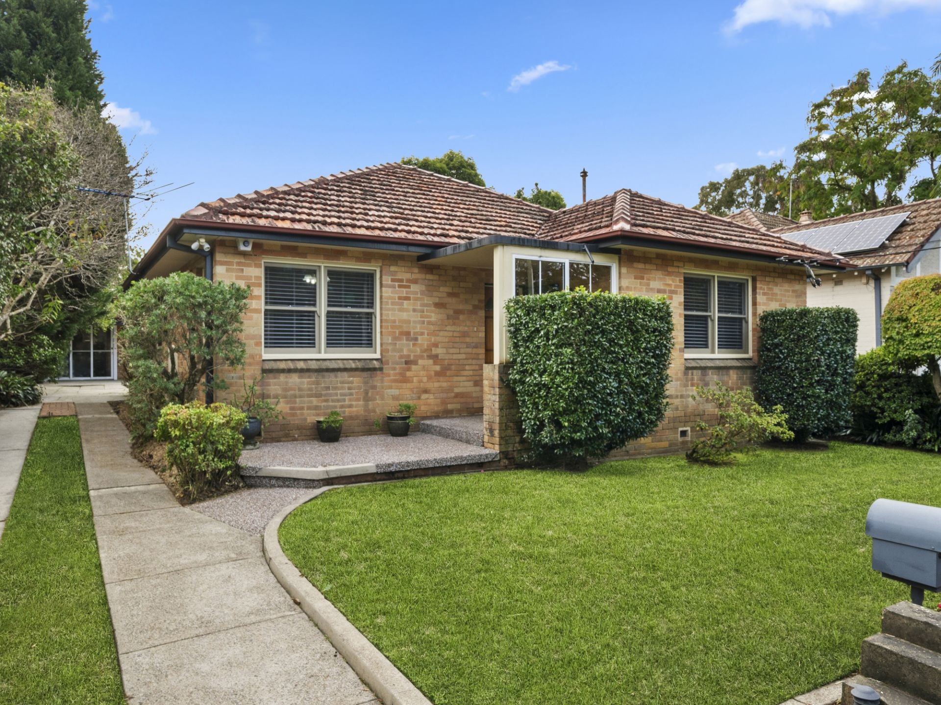 Real Estate For Sale 9 McClelland Street Willoughby , NSW