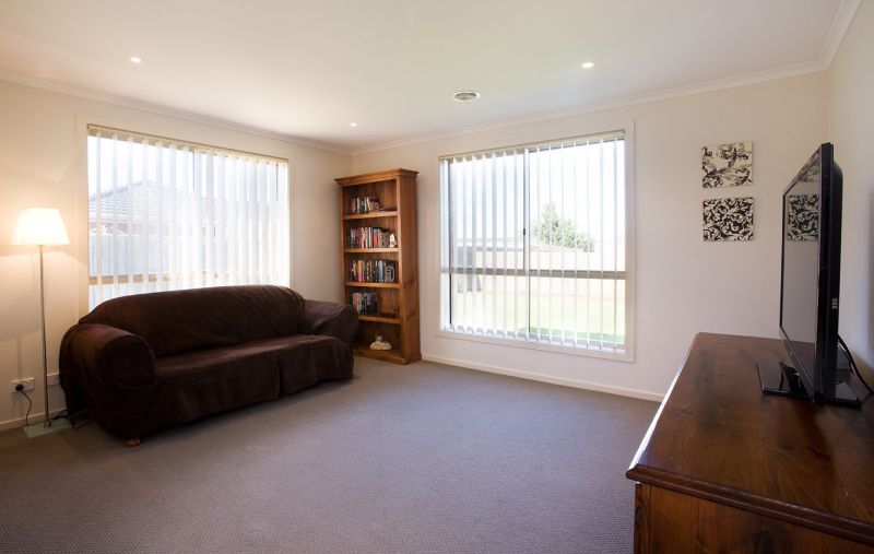 2 Nicholas Place, BROOKFIELD, Brookfield - Thumbnail 6