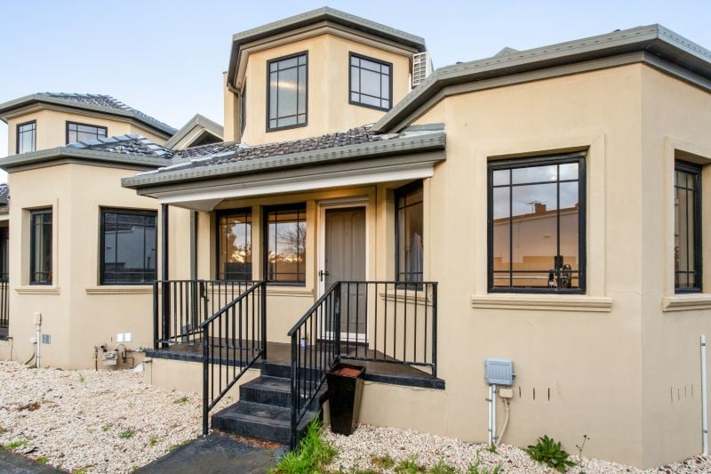 2/84 Bruce Street, Preston