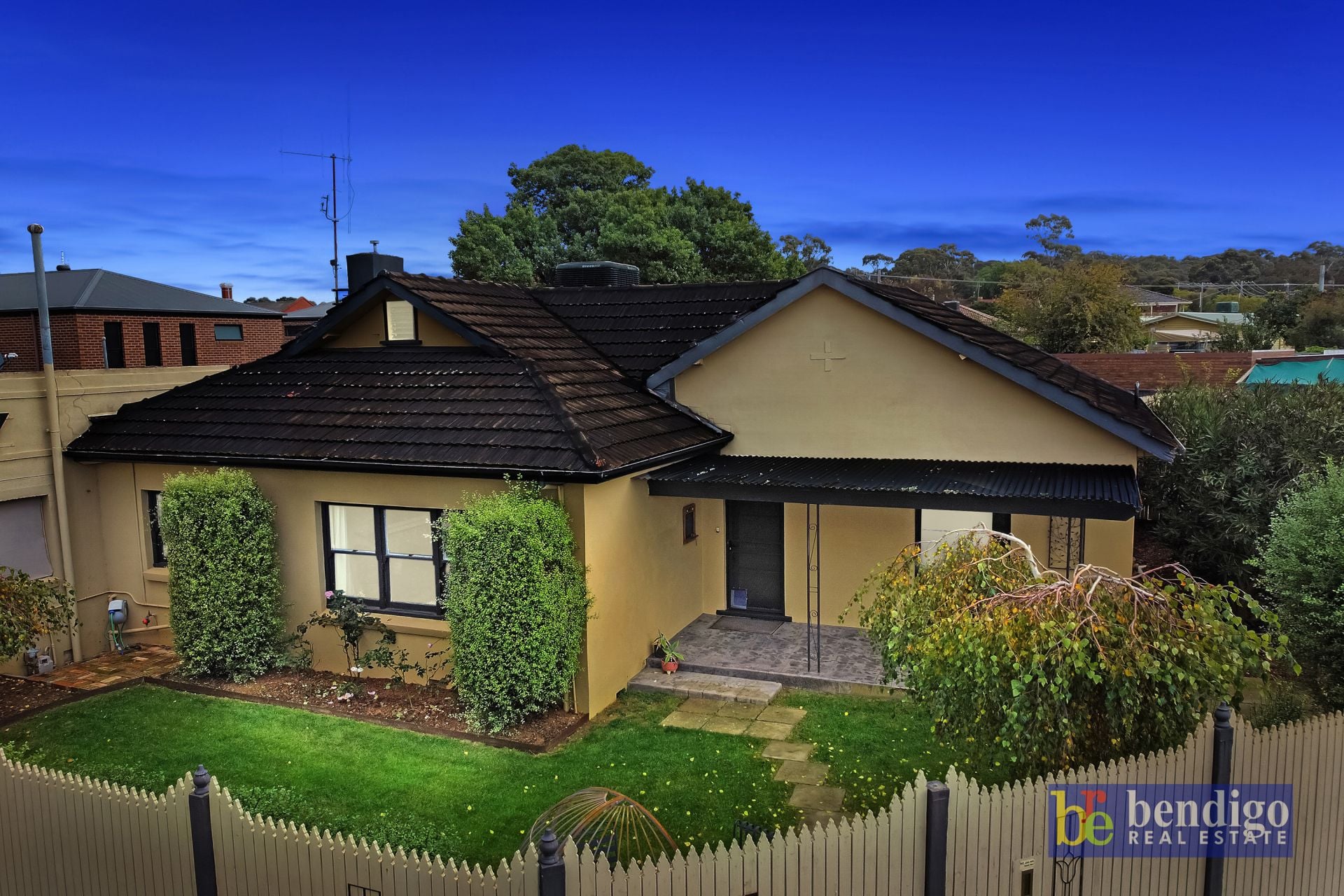 52 Mackenzie Street West, Golden Square Bendigo Real Estate