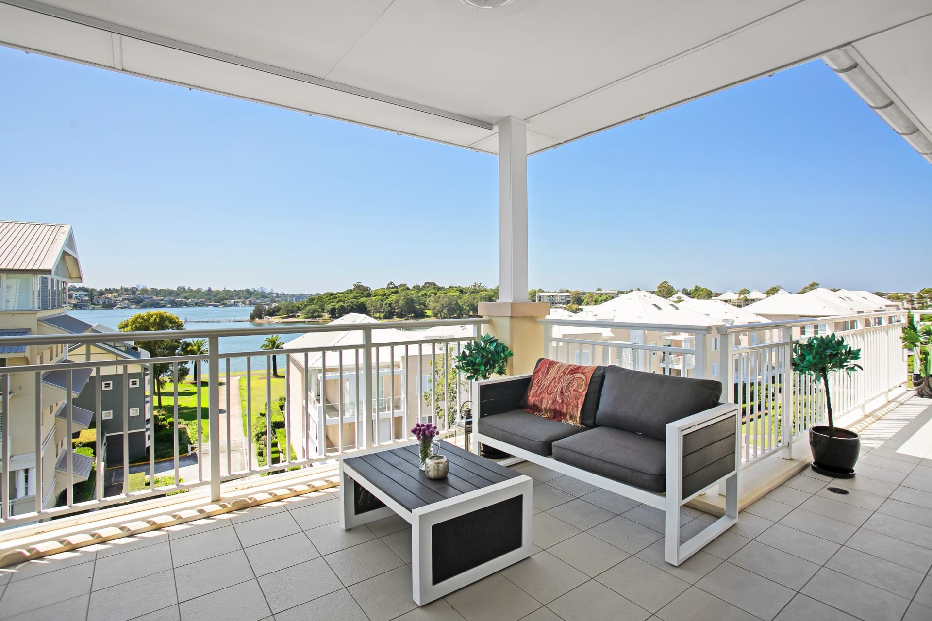 503/10 Peninsula Drive, Breakfast Point | Breakfast Point Realty