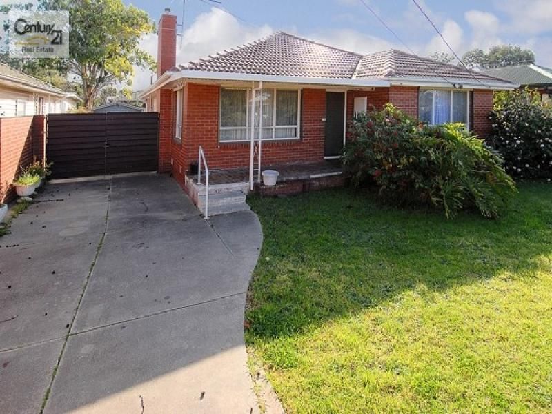 25 Bracken Grove, Altona - Thumbnail 2