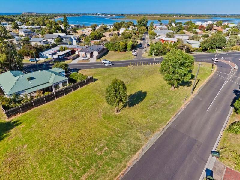 3/2-6 The Parade OCEAN GROVE VIC, Ocean Grove - Thumbnail 2