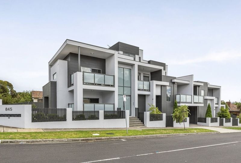 3/845 Plenty Road, Reservoir