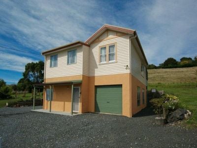 72 Brooke Street, EAST DEVONPORT, East Devonport - Thumbnail 2