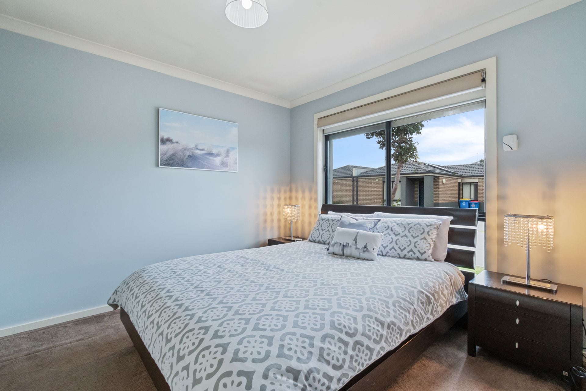 Spacious, Stylish & Sunfilled