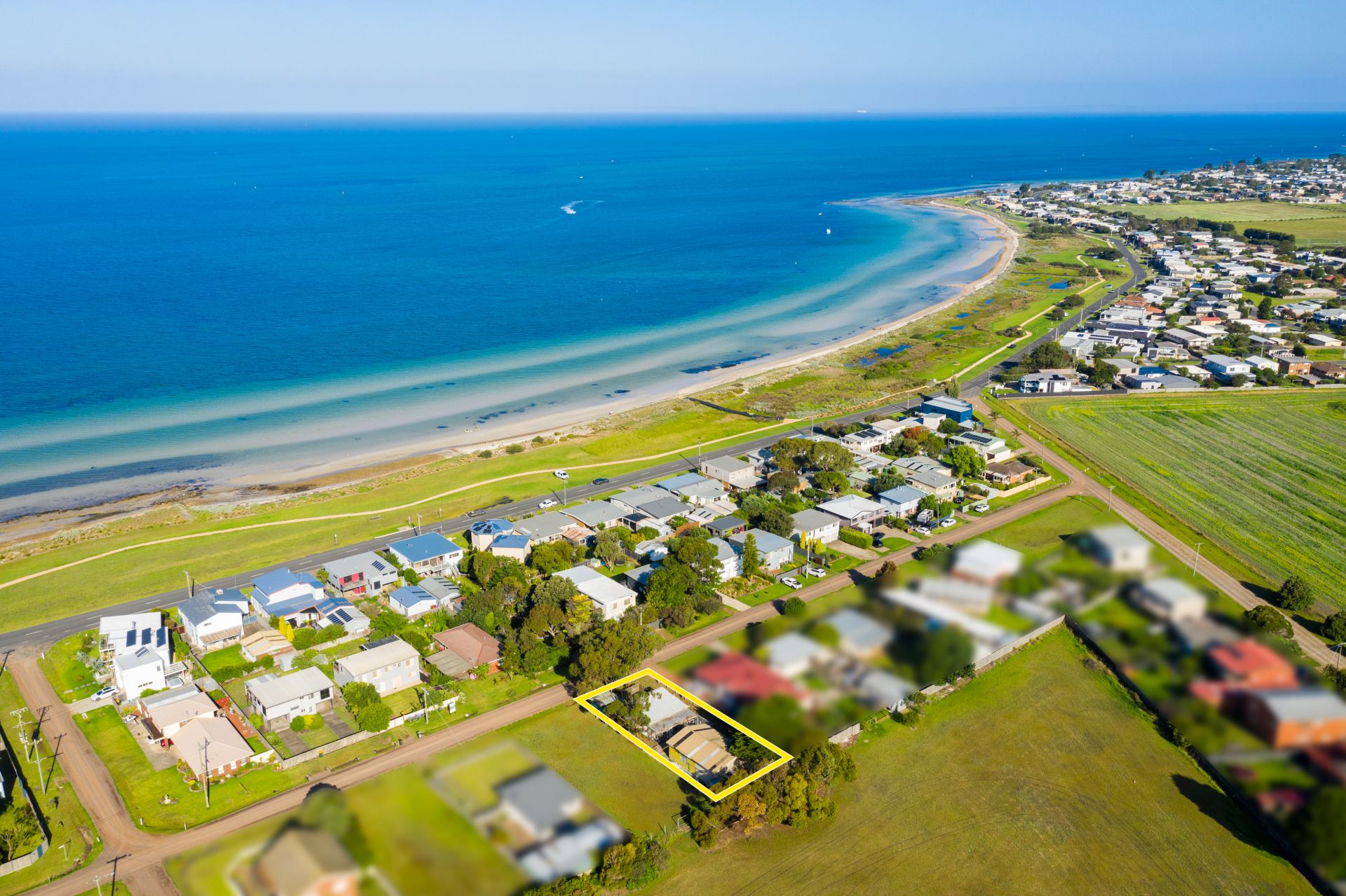 32 Whiting Avenue, Indented Head Neville Richards Real Estate