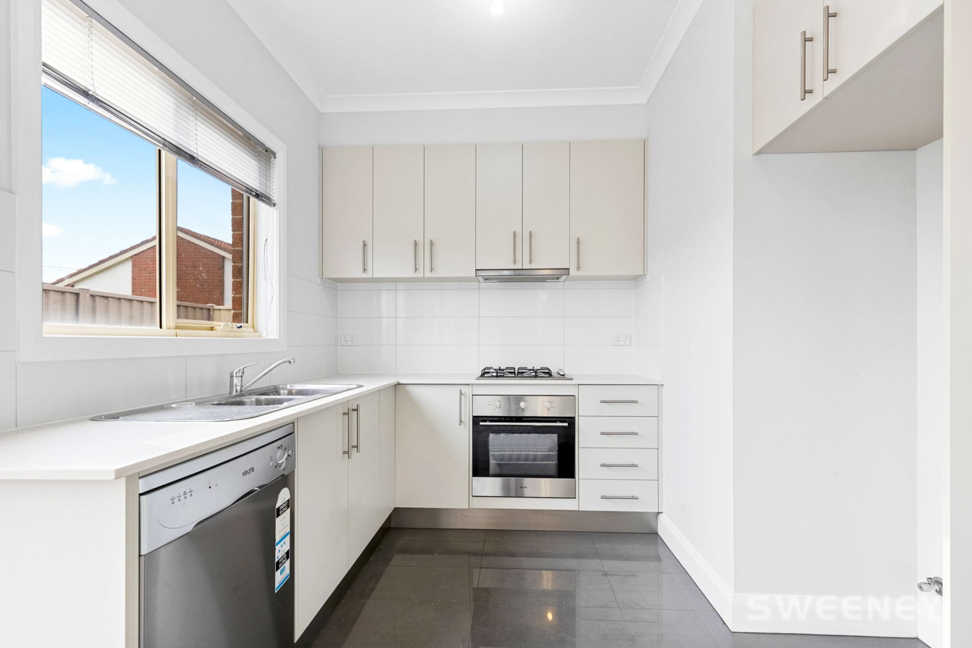 2/65 Trafalgar Avenue, Altona Meadows - Thumbnail 4