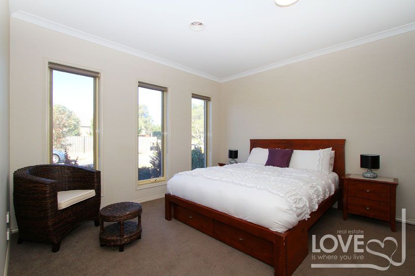 Sensational Floorplan And Offering 4 Bedrooms