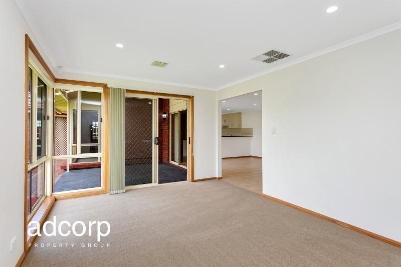 82 Applecross Drive Blakeview SA, Blakeview - Thumbnail 7