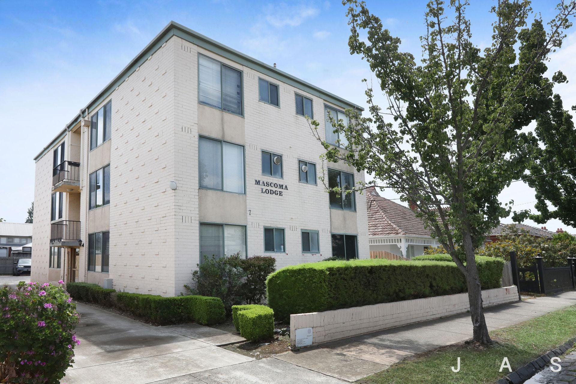 1/7 Mascoma Street Ascot Vale VIC, Ascot Vale - Thumbnail 2