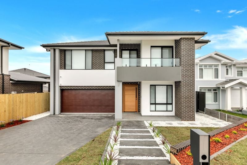 SOLD Before the Auction !! 

More Buyers waiting to secure the property in this area !!
