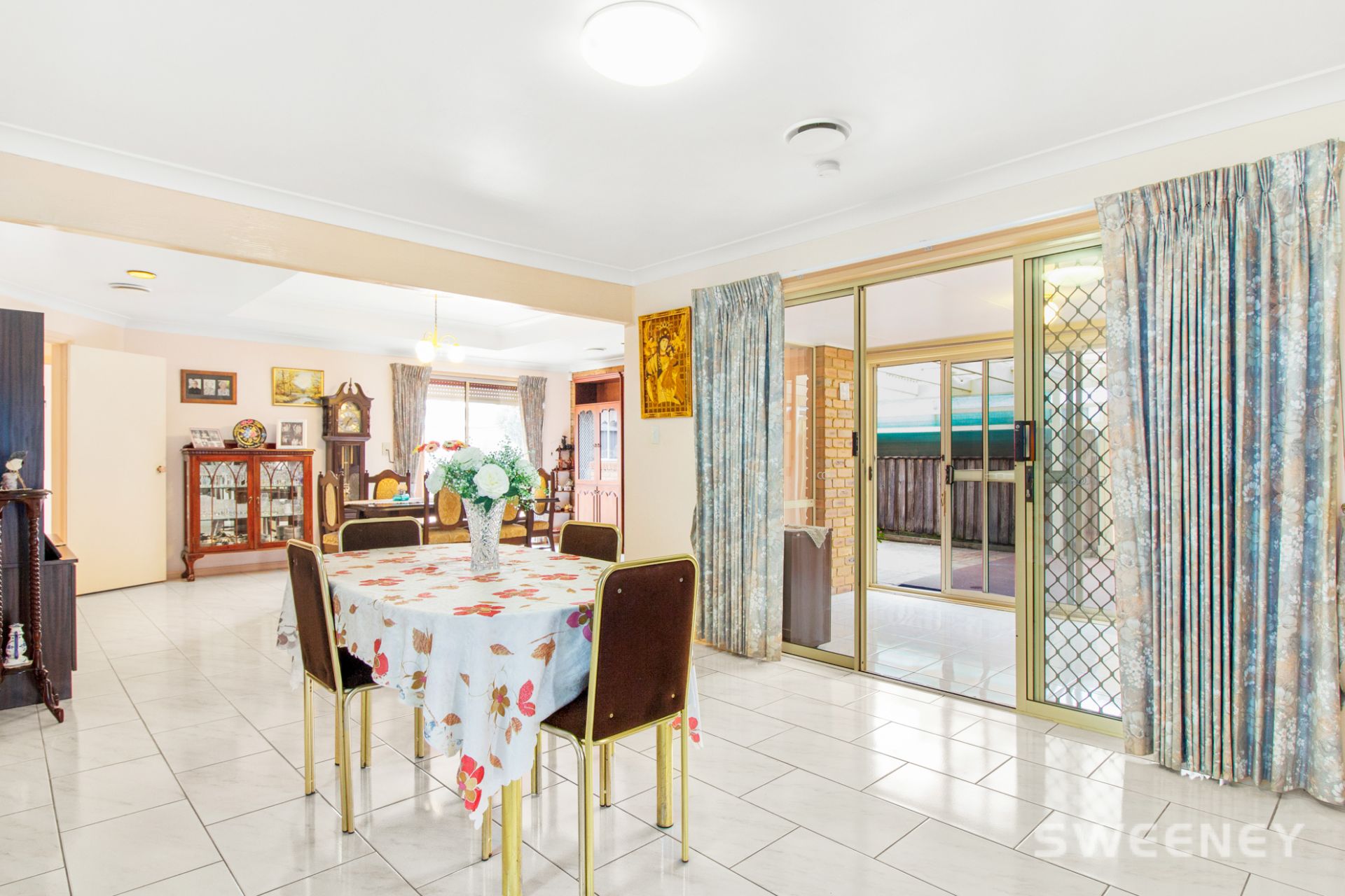 218 Merton Street, Altona Meadows - Thumbnail 4