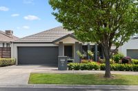 11 Lindeman Street, Berwick VIC, Berwick - Image 1