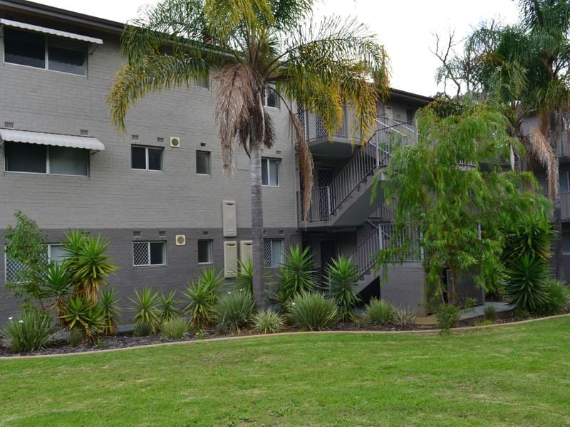 Real Estate For Lease 43/1 Stallard Place Withers , WA