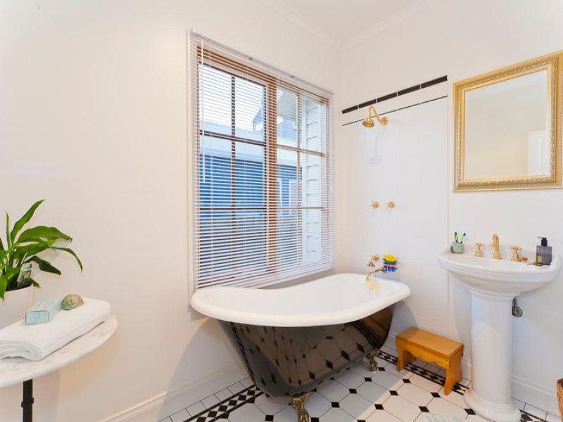 60 Newbay Close BARWON HEADS VIC, Barwon Heads - Thumbnail 3