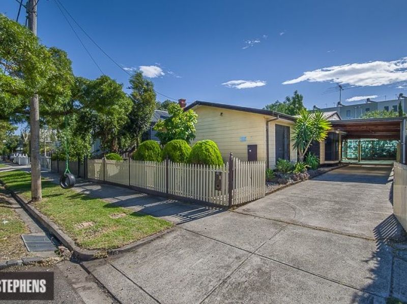 22 Warleigh Road WEST FOOTSCRAY VIC, West Footscray - Thumbnail 2