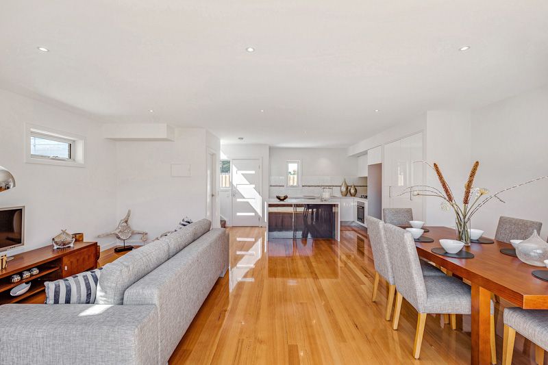 2/25 Cathcart Street, Maidstone - Thumbnail 2
